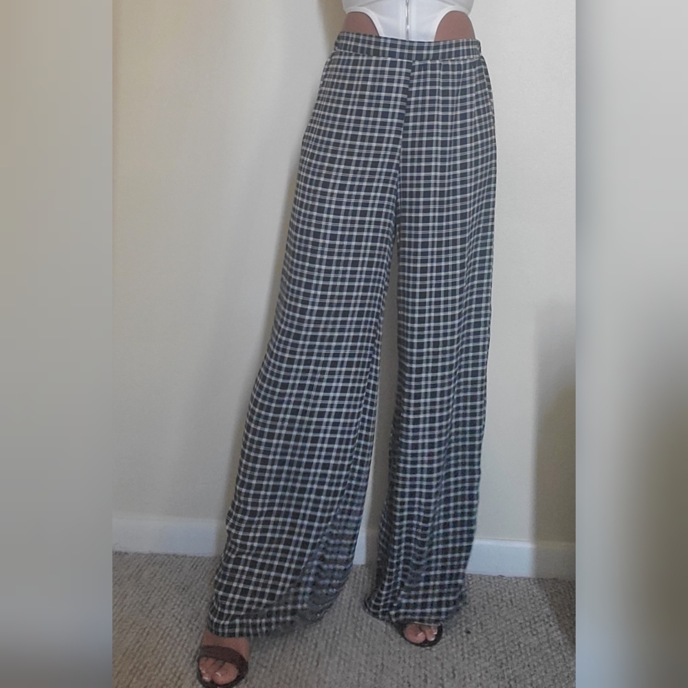 Diosa Black & White Plaid Pants